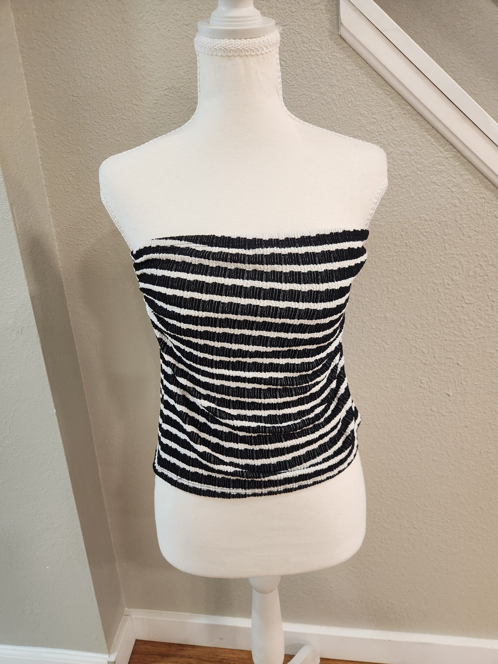 Black & White Striped Strapless Tube Camisole